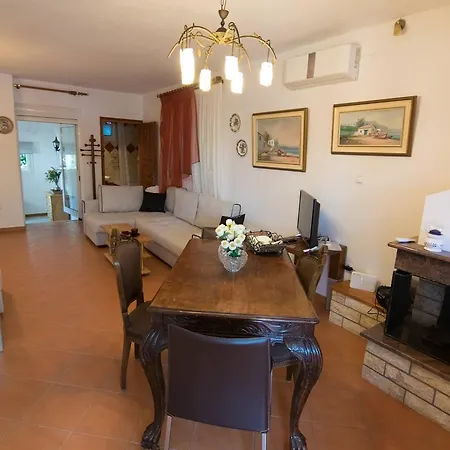 Vakantiehuis Maria Nefeli Sea View - Athitos Halkidiki *